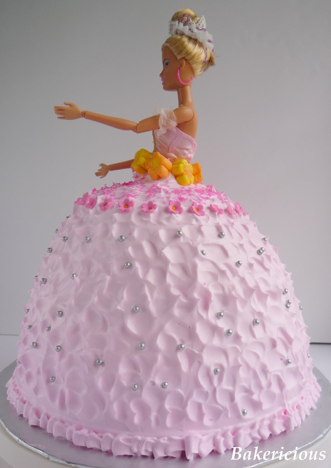 barbie-doll-cakes-for-birthdays-i18