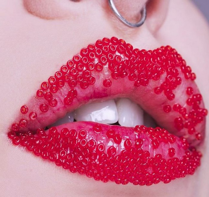 caviar-lips-novate5